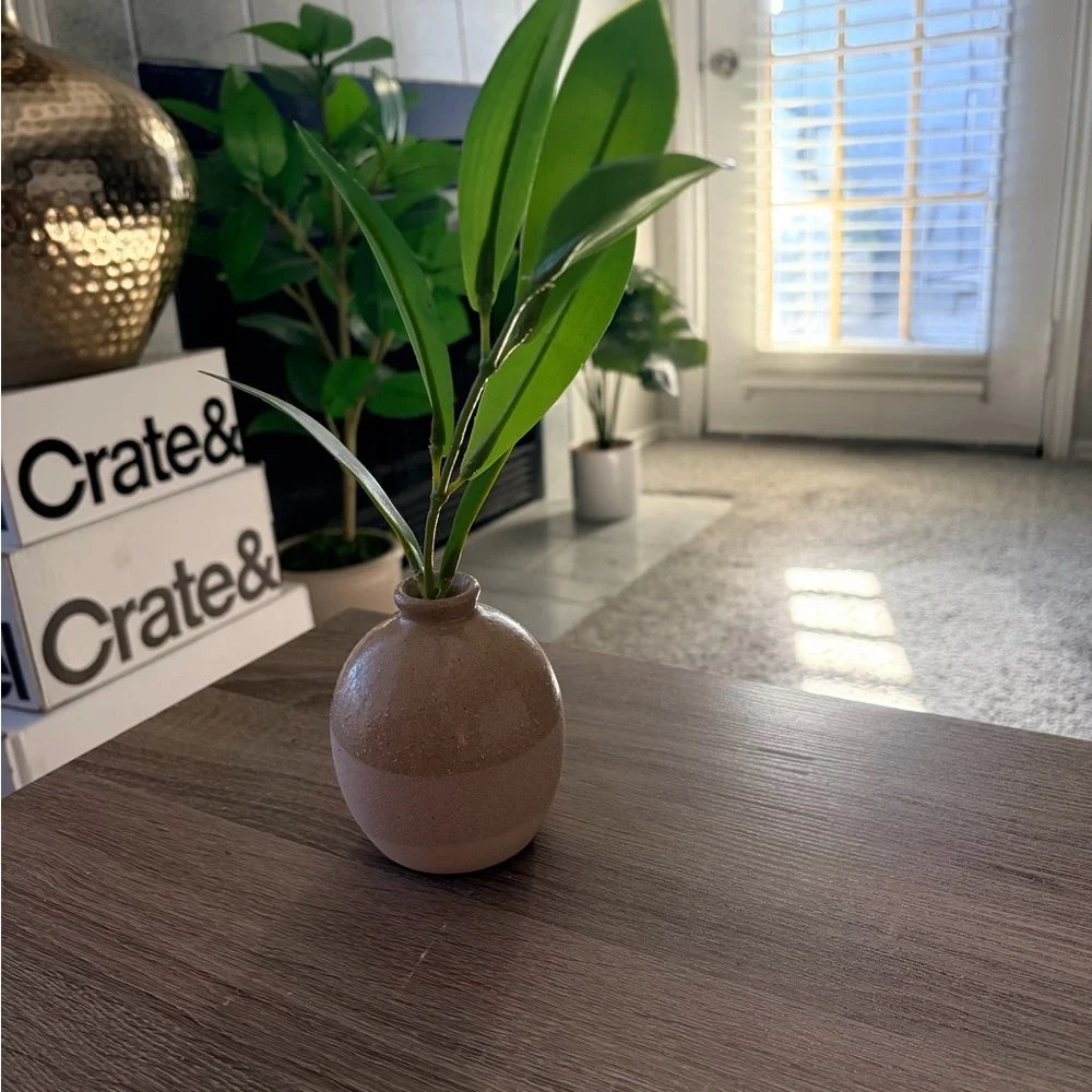 Elegant Brown Ceramic Tabletop Vase